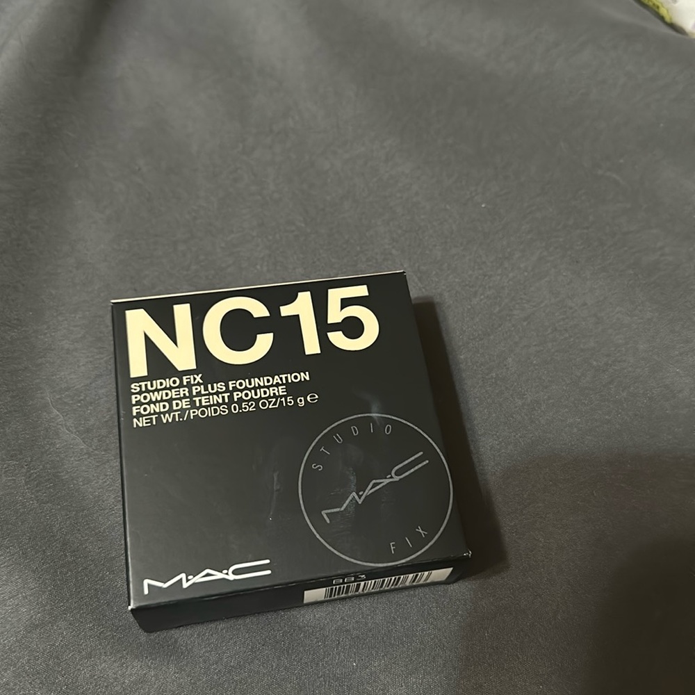 Mac studio fix powder foundation